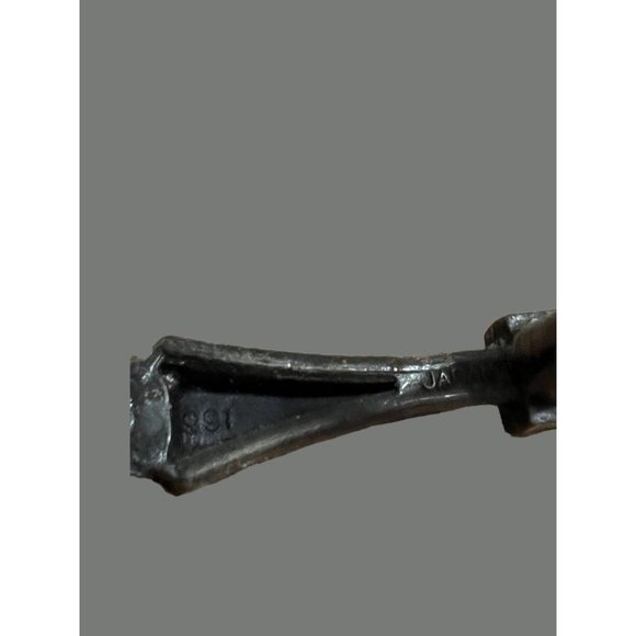 Pair of Allison 991 cabinet door pulls Antique Brass Japan 6" tall 4.5" holes wi - Picture 5 of 6